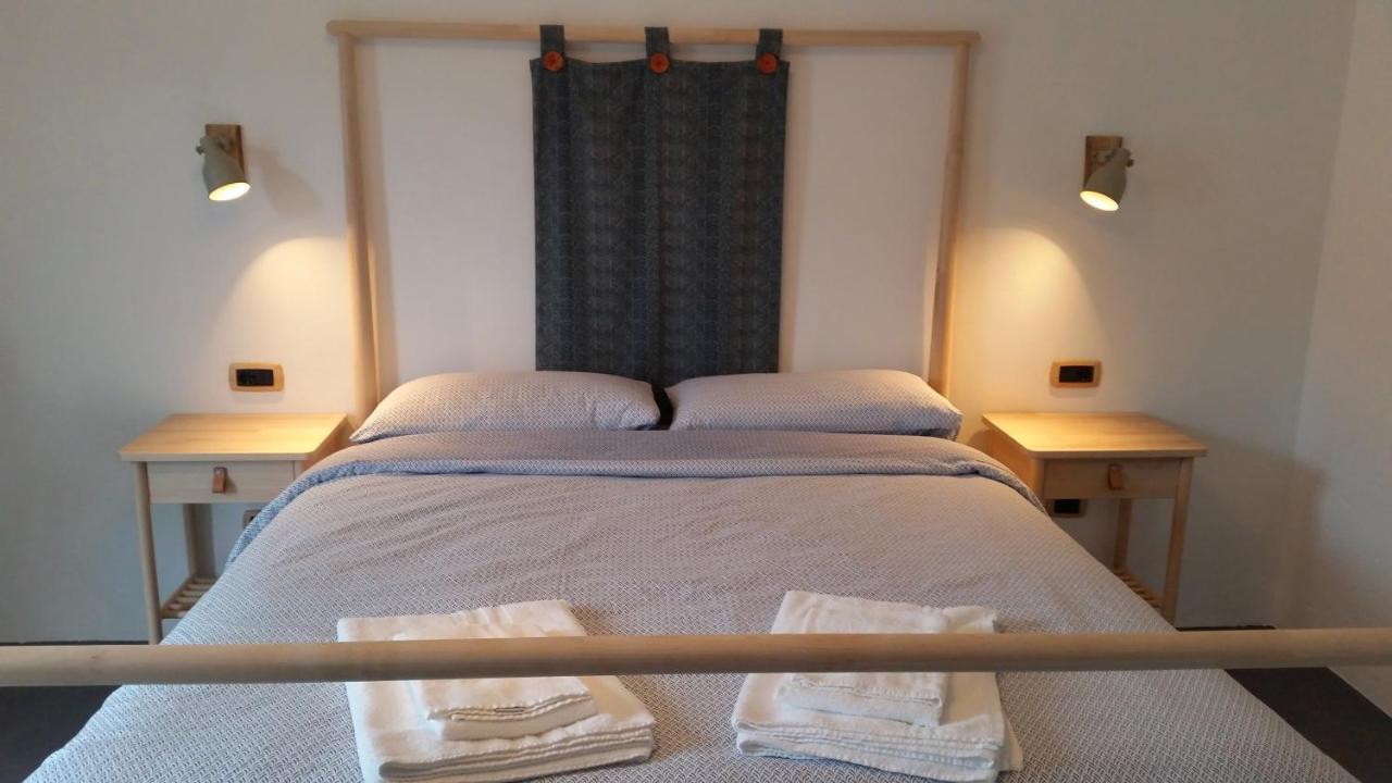 B&B Val Valerna 勒泽诺 外观 照片
