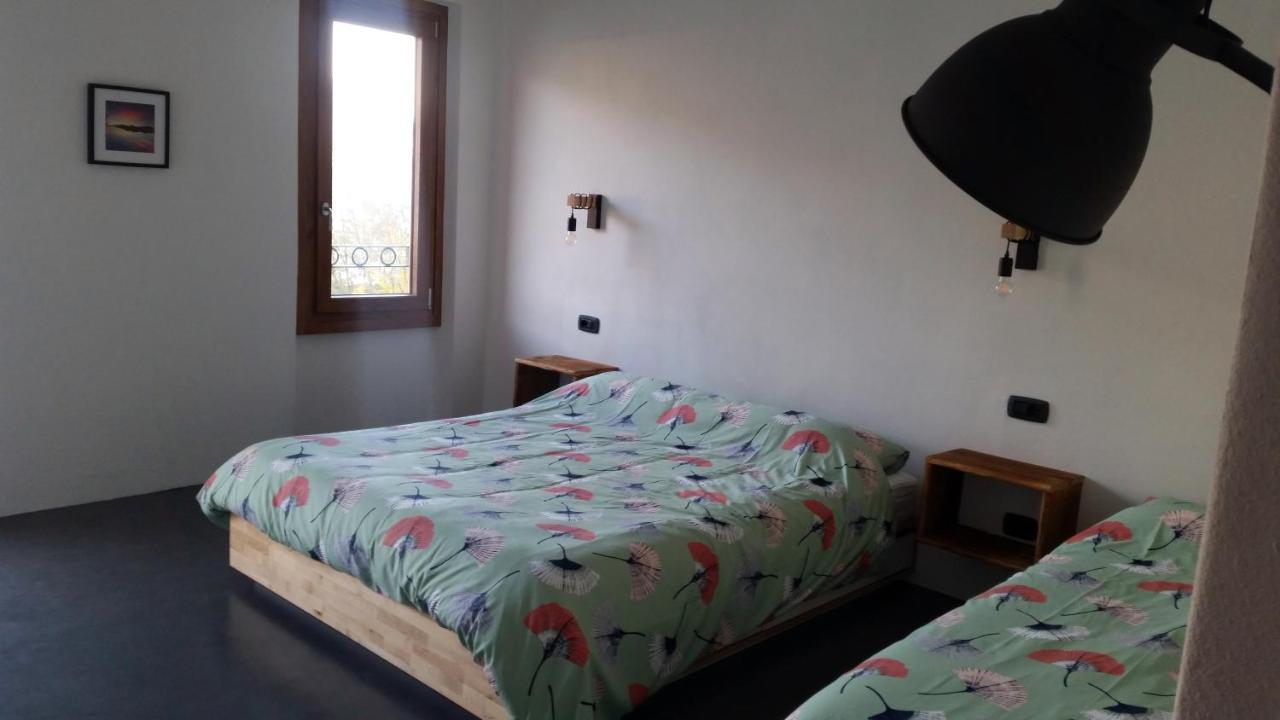 B&B Val Valerna 勒泽诺 外观 照片